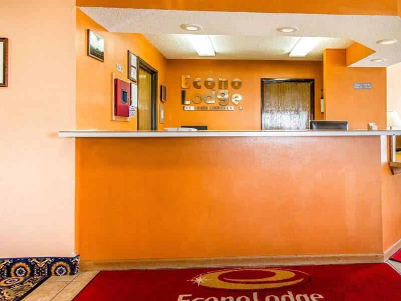 Econo Lodge & Suites Pekin Екстер'єр фото