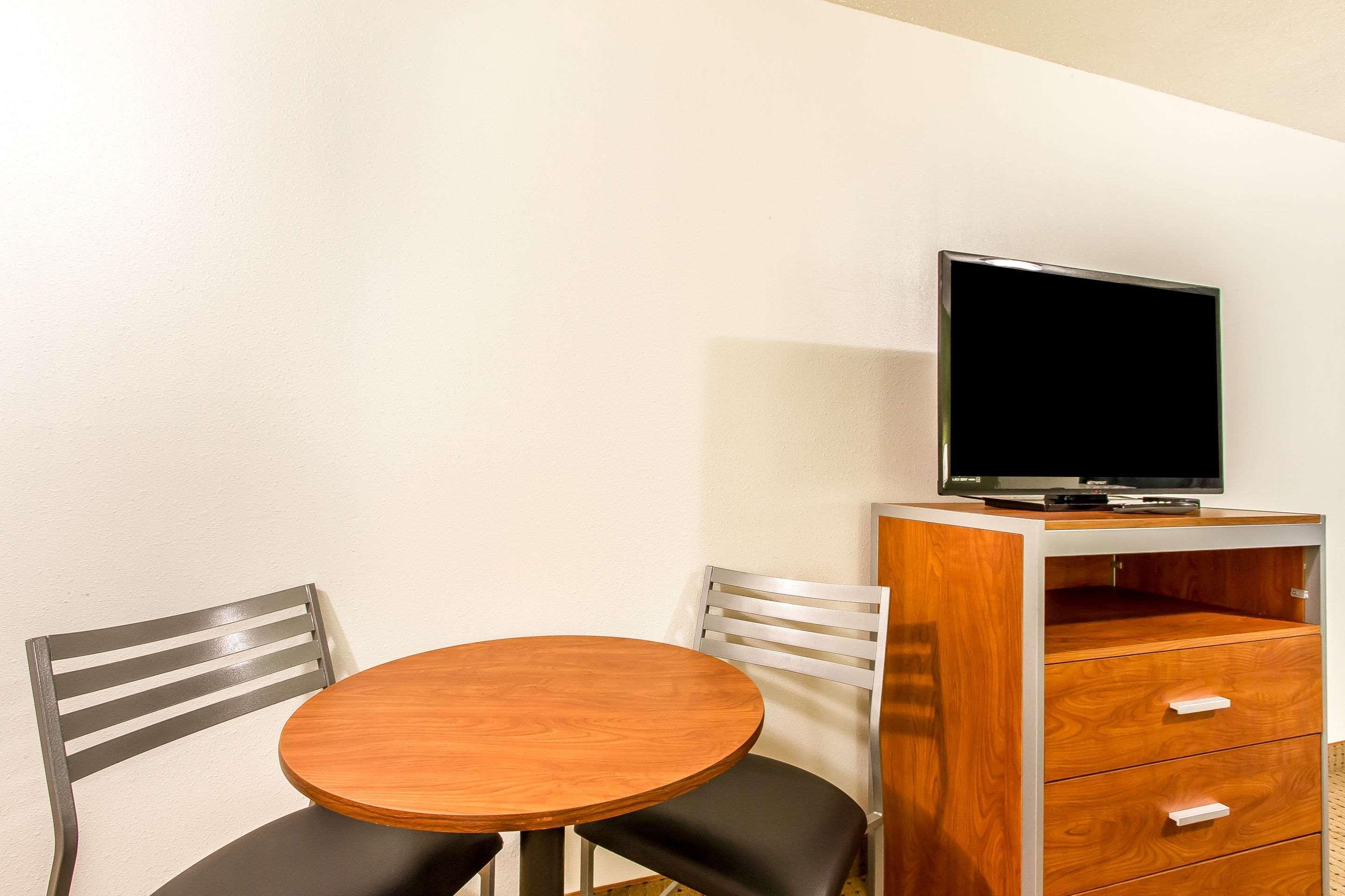 Econo Lodge & Suites Pekin Екстер'єр фото