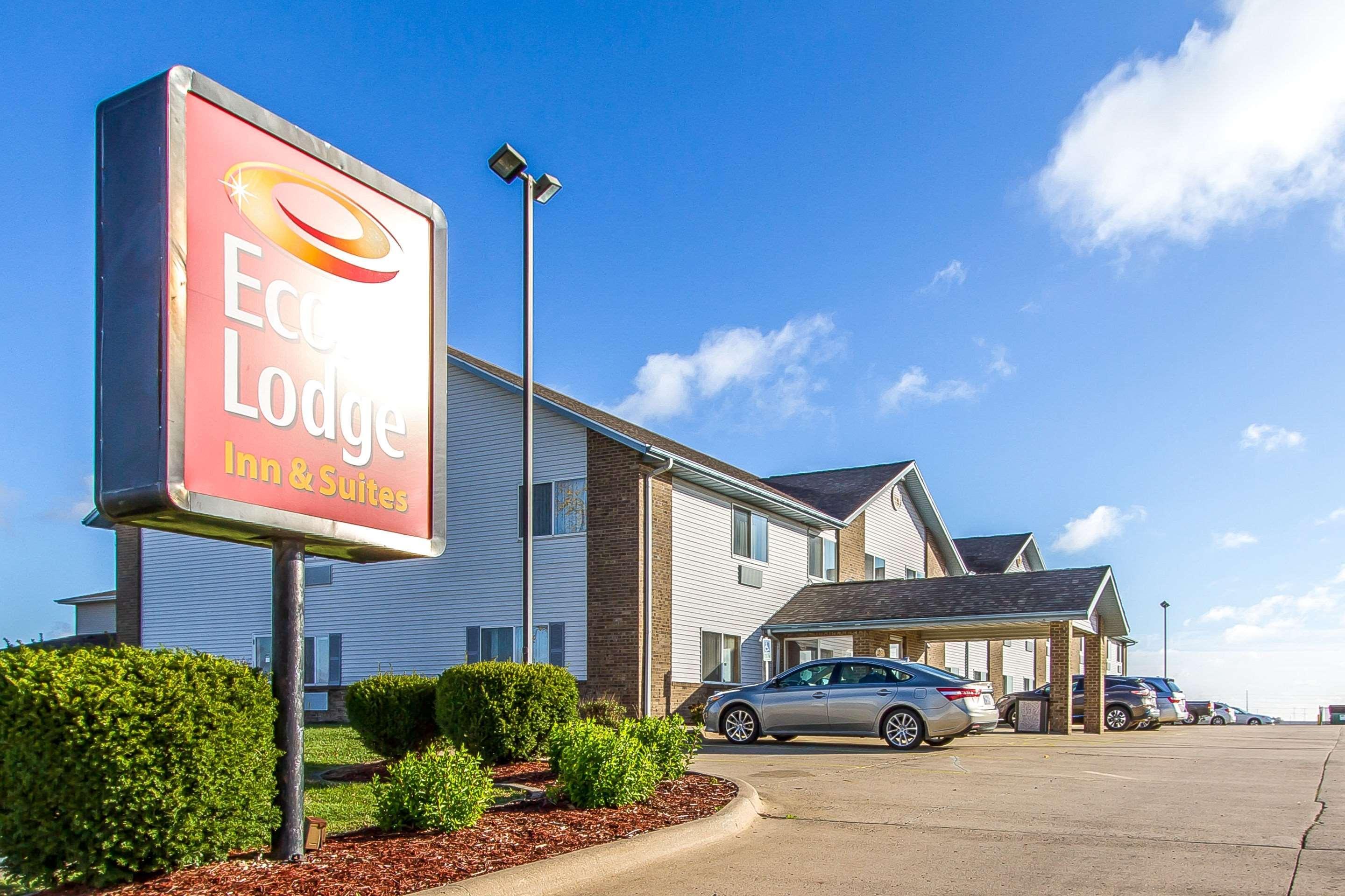 Econo Lodge & Suites Pekin Екстер'єр фото