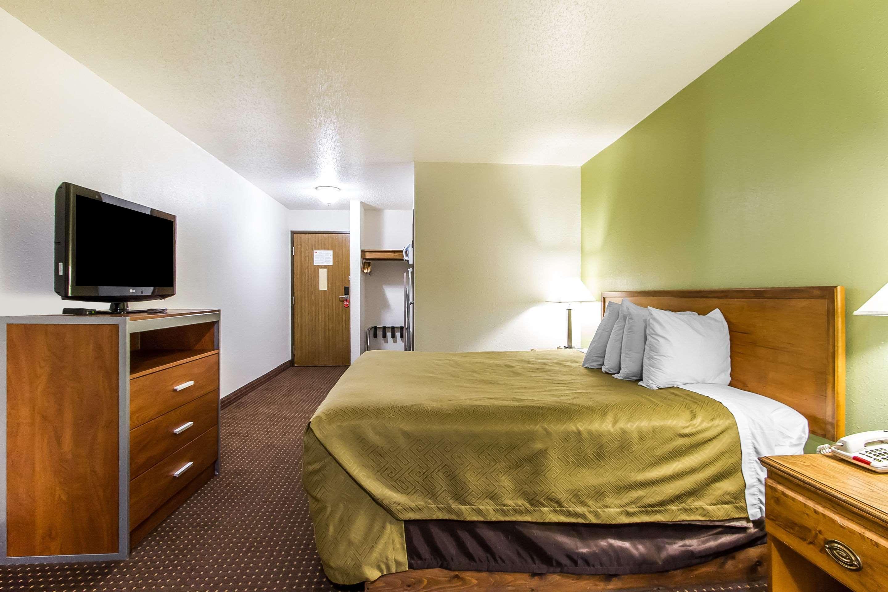 Econo Lodge & Suites Pekin Екстер'єр фото