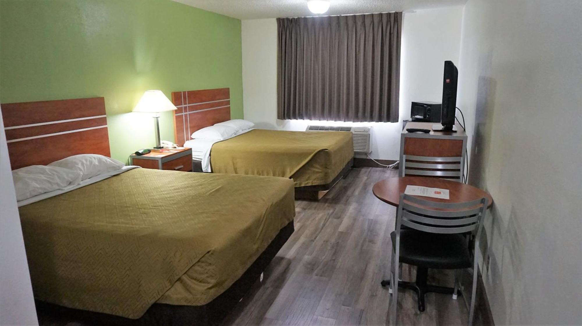 Econo Lodge & Suites Pekin Екстер'єр фото